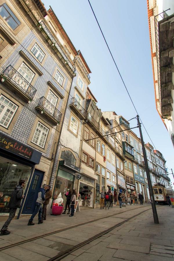 Porto And Clerigos Views By Porto City Hosts Zewnętrze zdjęcie