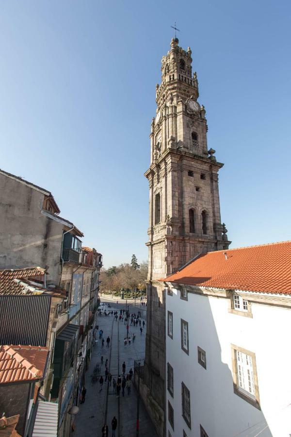 Porto And Clerigos Views By Porto City Hosts Zewnętrze zdjęcie